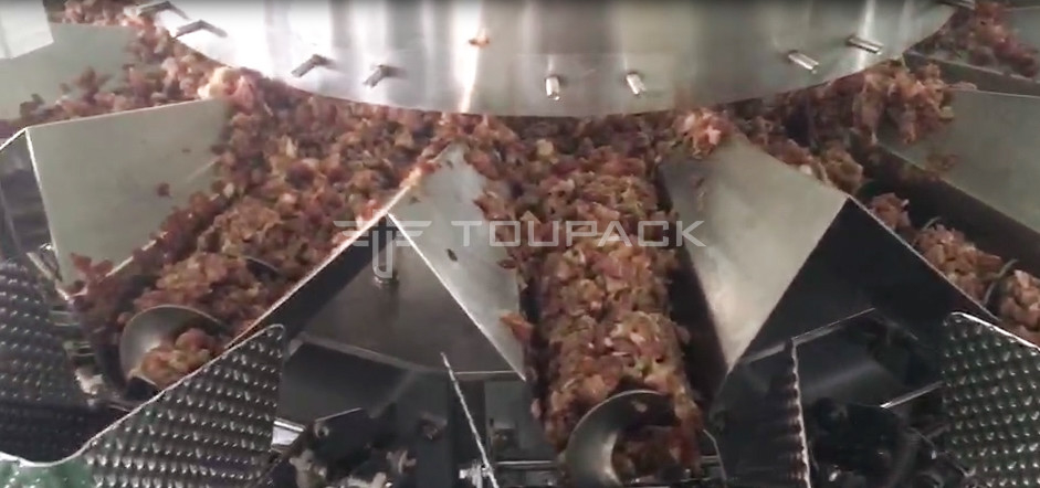 14 Kepala Sekrup Weigher 2,0KW 410kg Daging Babi cincang Daging segar Mesin Menimbang dan Pengemasan