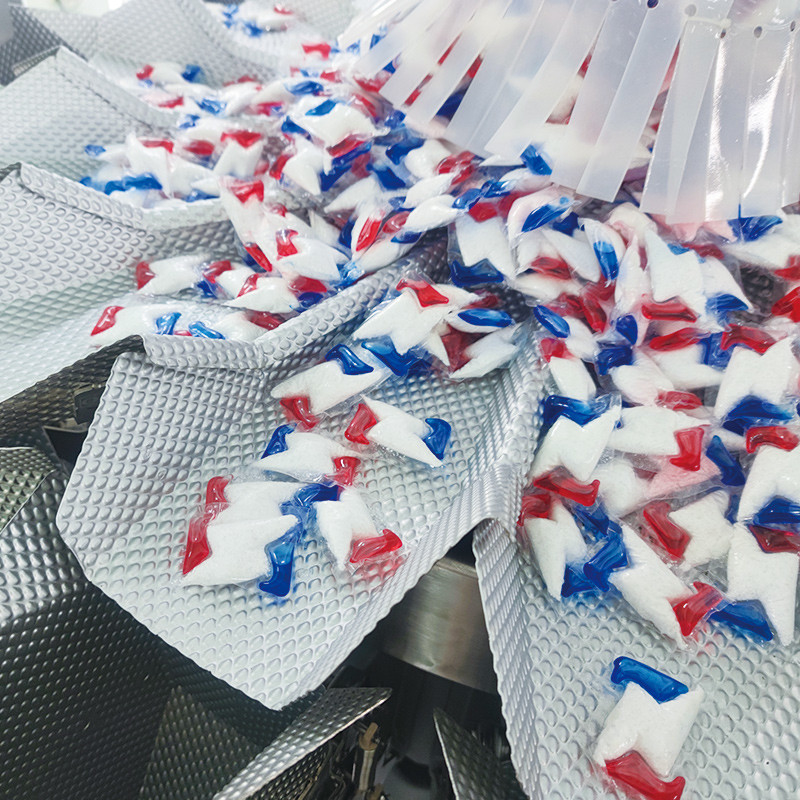 Mesin Pengemas Kantong Pod Tablet Deterjen Pencuci Piring Otomatis Kecepatan Tinggi, Mesin Pengemas Kantong Pod Gel Bubuk Pencuci Piring