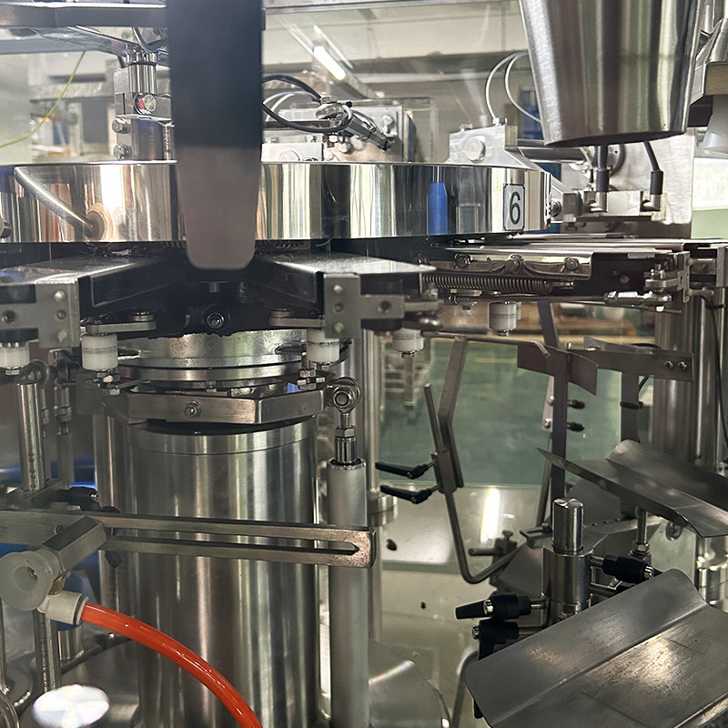 Otomatis Material viskos Sekrup Multihead Weigher Mesin kemasan beku Drumsticks Ayam Nugget Packing Machine