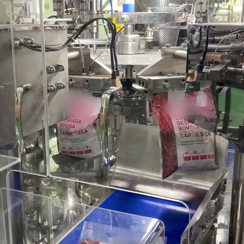 Disesuaikan Efisien Dehidrasi Daging Sapi Nuggets Quantitative Bagging Mesin Kemasan Siap Makan Makanan Daging Sapi Multihead Weigher