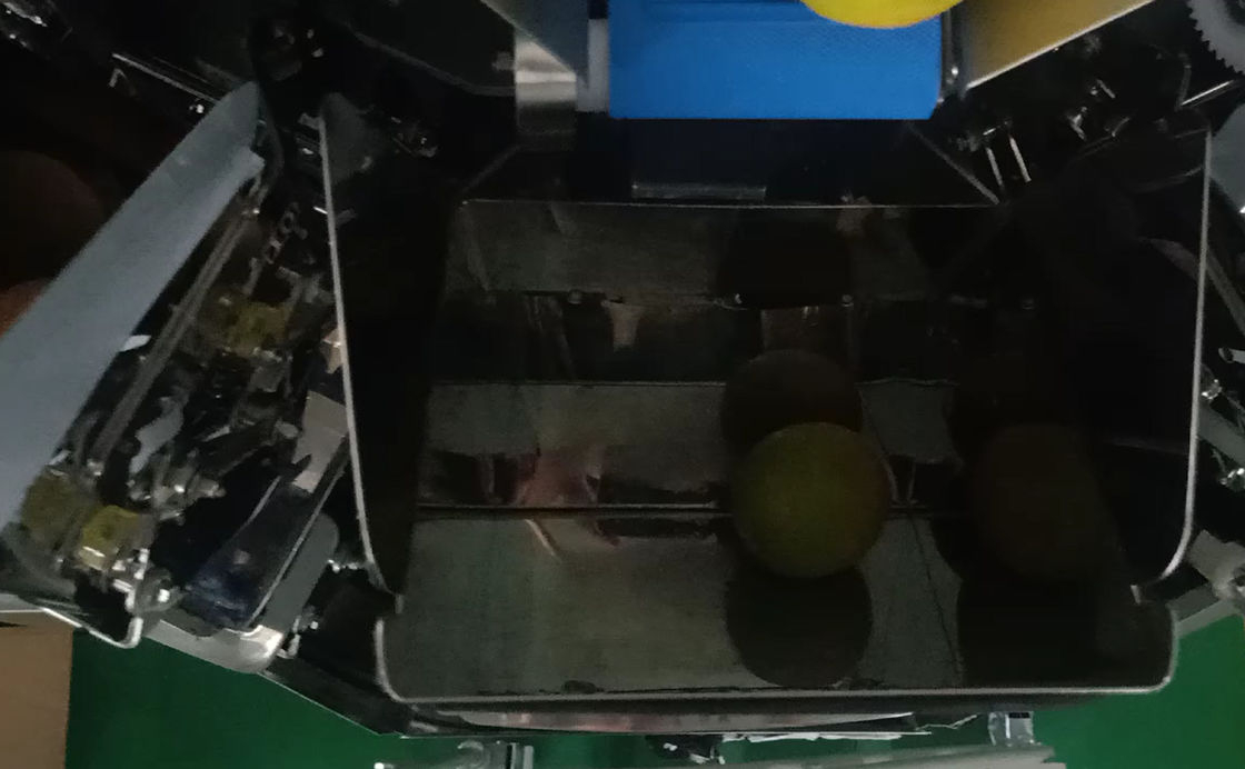 14 Head Multihead MCU / PLC Weigher Packing Machine Untuk Menimbang Buah Jeruk