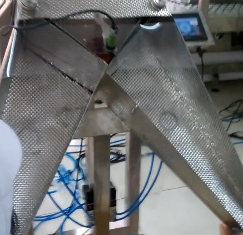 5000g Hopper Multihead Weigher Packing Machine Untuk Industri Pabrik Makanan Gula 60 BPM