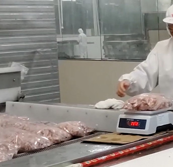20 Bag / Min Multihead Weigher Packing Machine Untuk Produk Tulang Daging Es