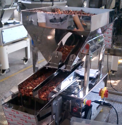 10WPM Auto Weighing Filling Dan Sealing Machine Single Head 3L Linear Weigher Food Grade